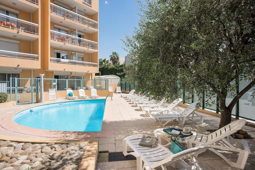 جوان ليه باه Residence Pierre & Vacances La Rostagne المظهر الخارجي الصورة